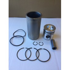 INTERNATIONAL D268 PISTON RING LINER KIT 3218461R95 510 845 884 885 895 4230 - 31-67